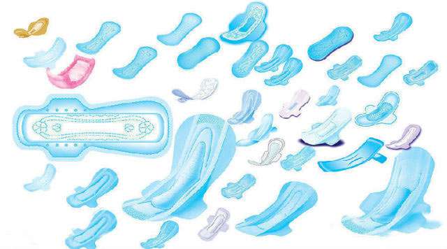 客戶買了紫光手電驗熒光劑，先拿面膜大姨媽巾開刀 